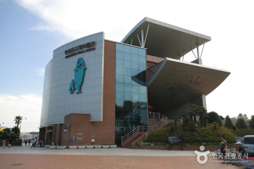 长生浦鲸鱼博物馆