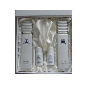 蝶妆海皙蓝水润活肤美白两件套礼盒